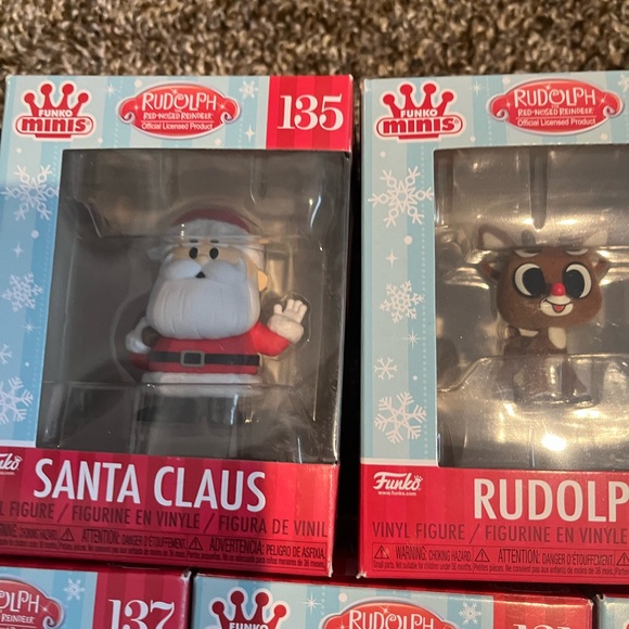 Funko Rudolph the Red-Nosed Reindeer Vinyl Figures X5 - Picture 7 of 10